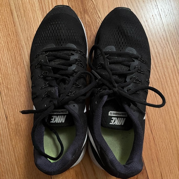 nike zoom pegasus sneaker - Picture 1 of 3